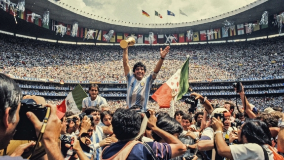The Beautiful Game. Art inspired by the World Cup, at Carousel Fine Art
