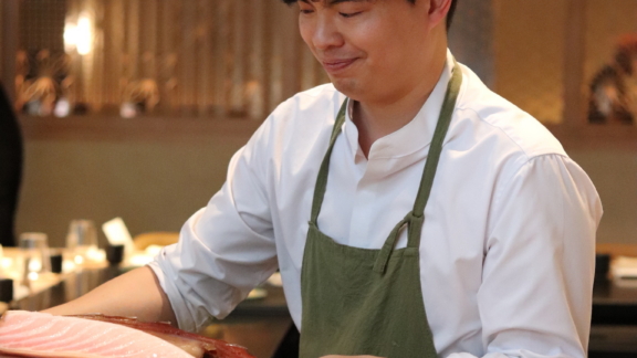 Brush: Tuna Cutting & Tasting
